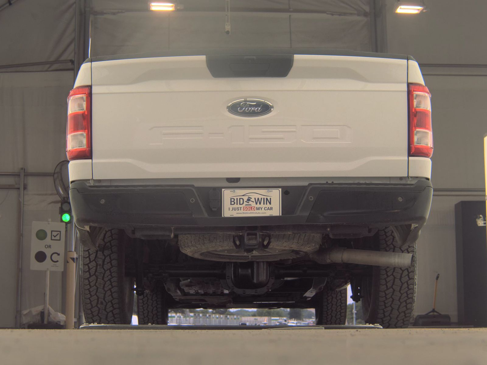 FORD F-150 - 8