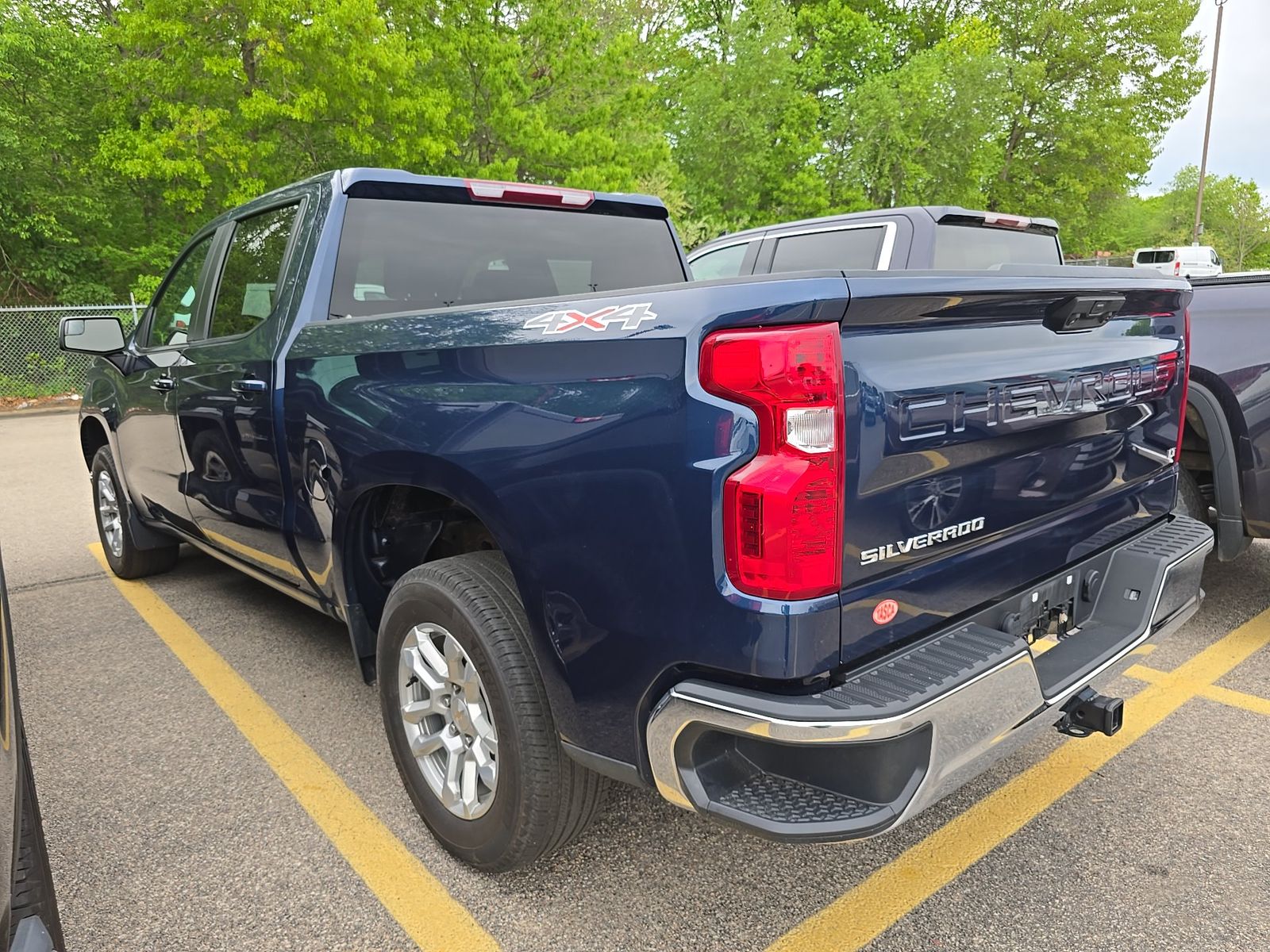2023 Chevrolet Silverado 1500 LT AWD