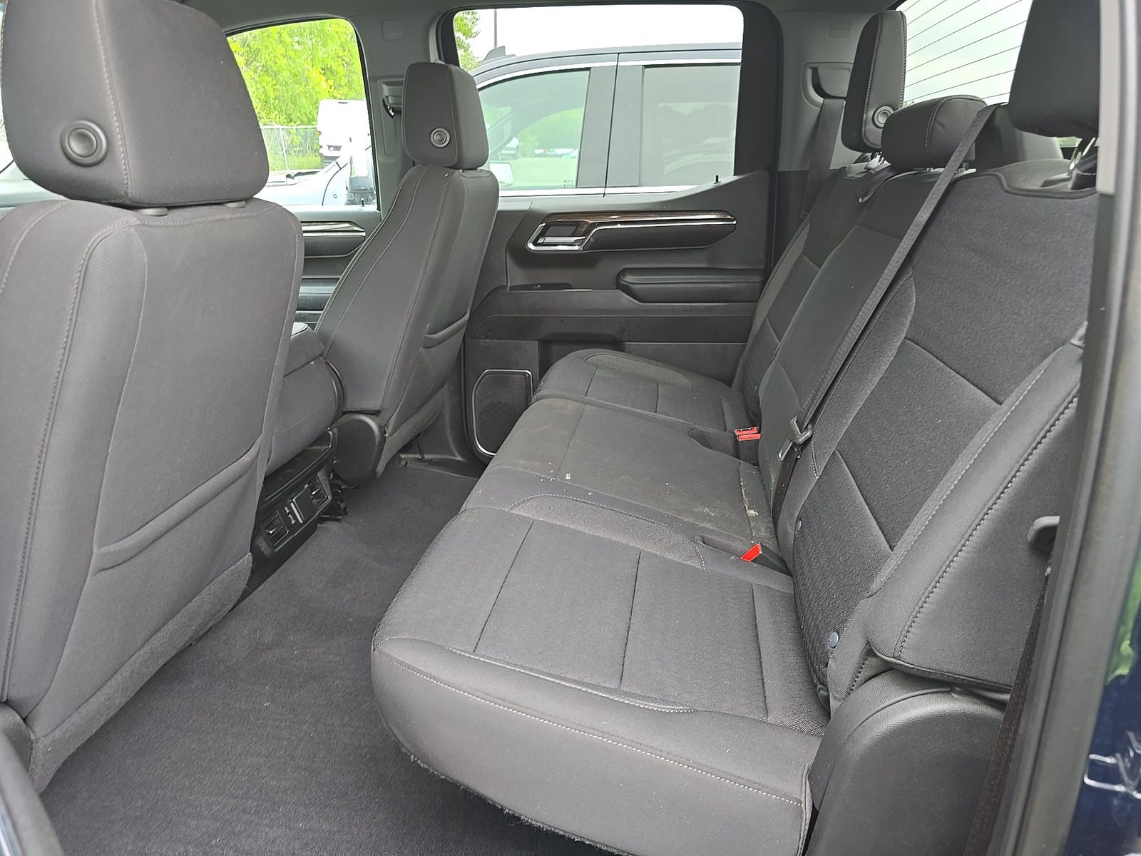 2023 Chevrolet Silverado 1500 LT AWD