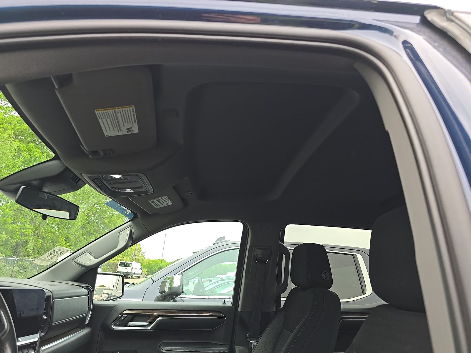 2023 Chevrolet Silverado 1500 LT AWD