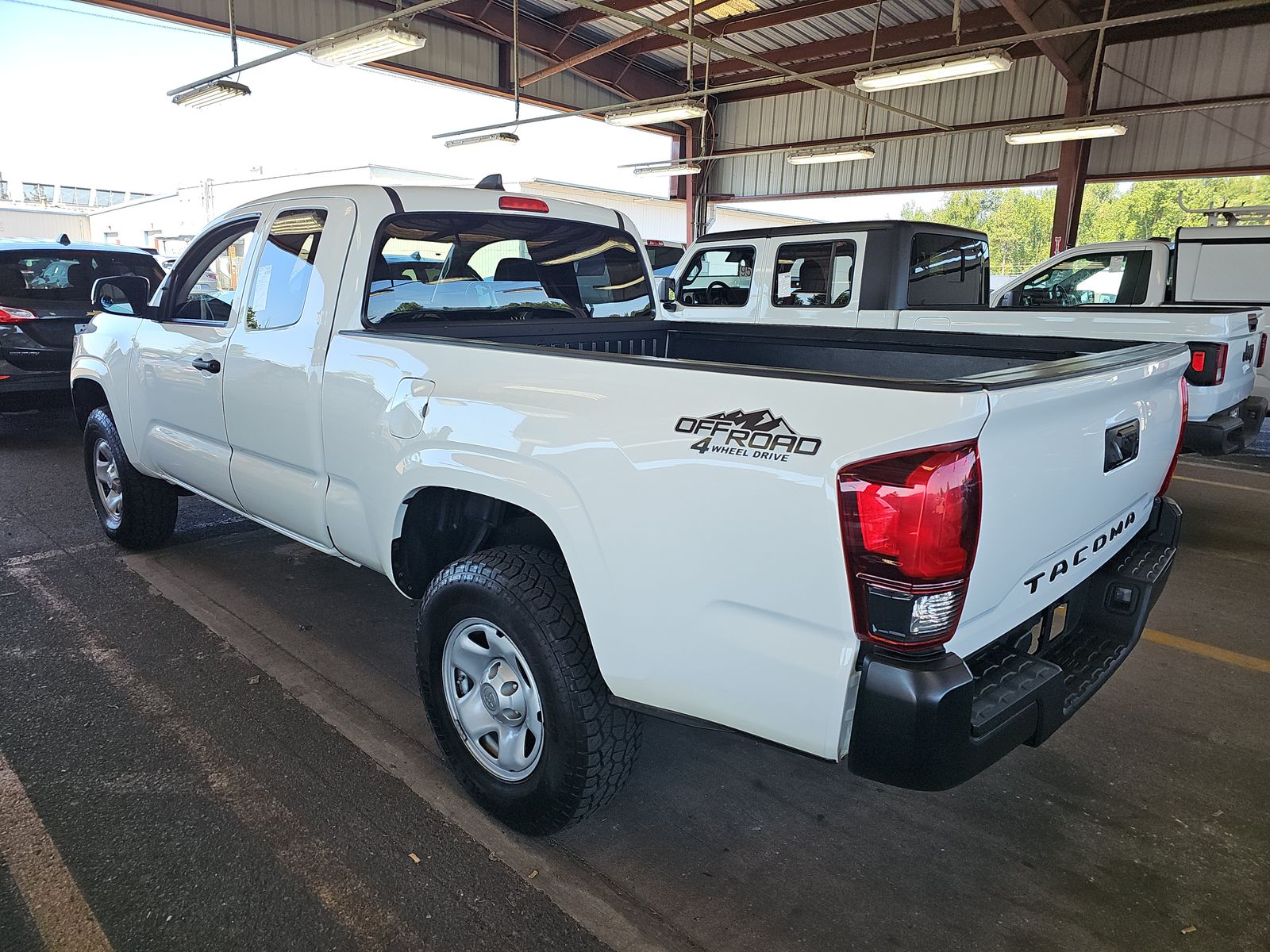 2020 Toyota Tacoma SR AWD