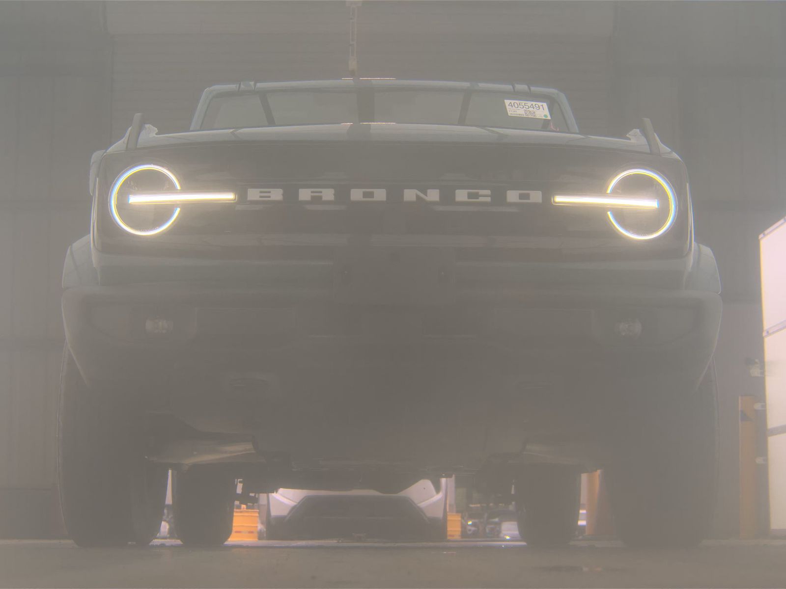 FORD BRONCO - 4