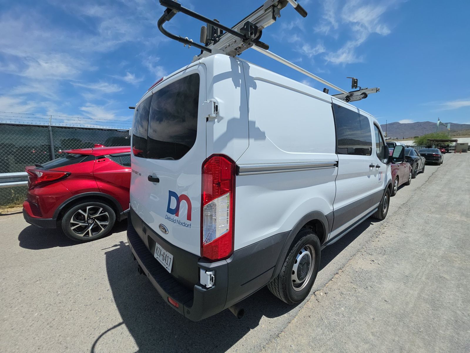 FORD TRANSIT 150 - 5