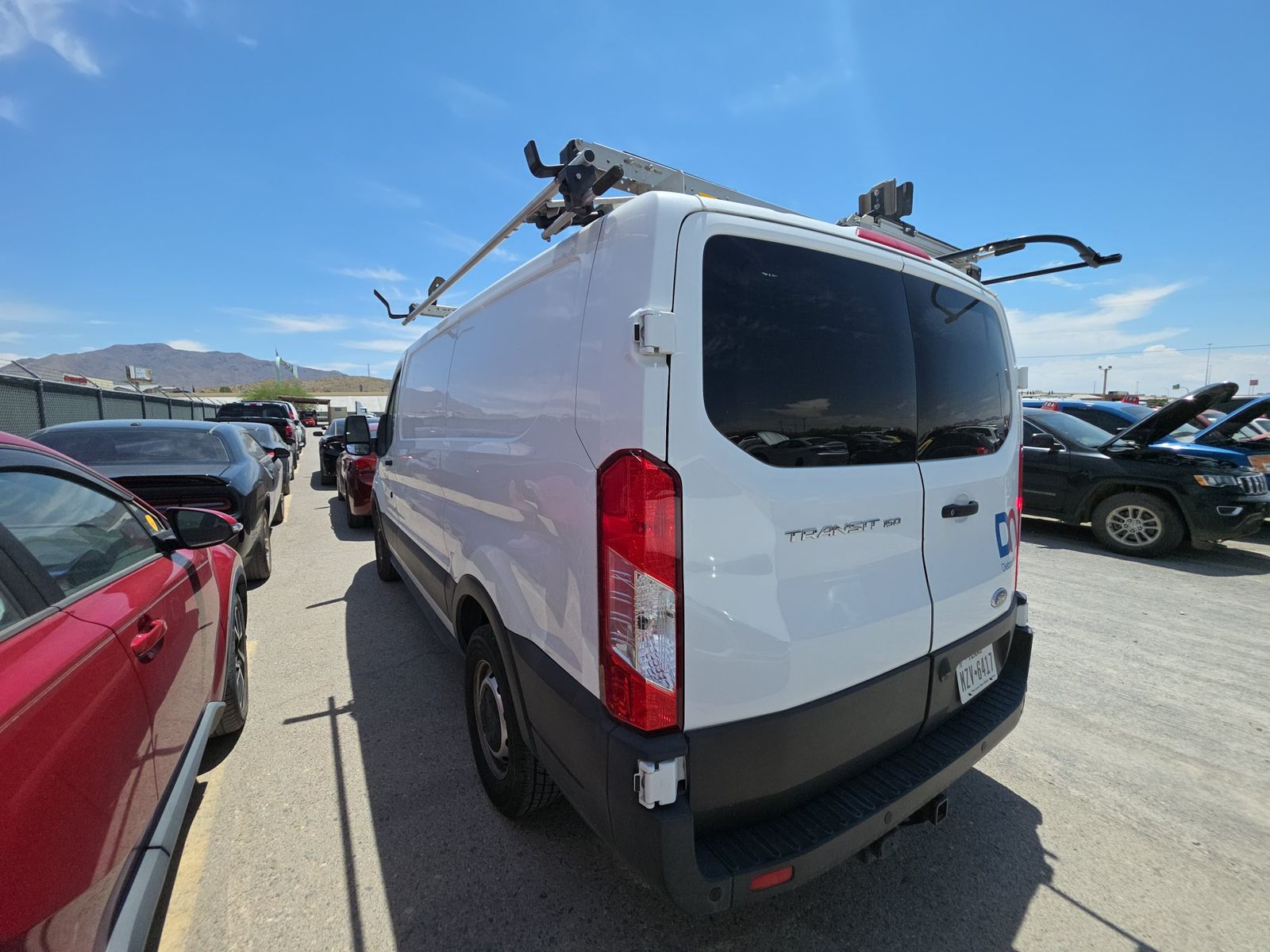 FORD TRANSIT 150 - 7