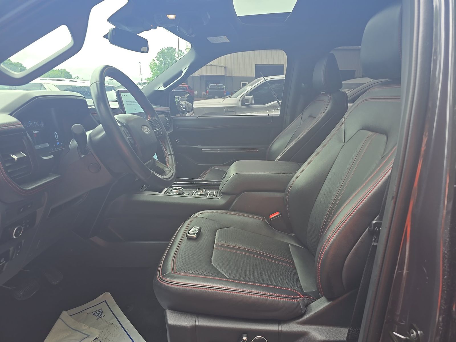 FORD EXPEDITION - 8