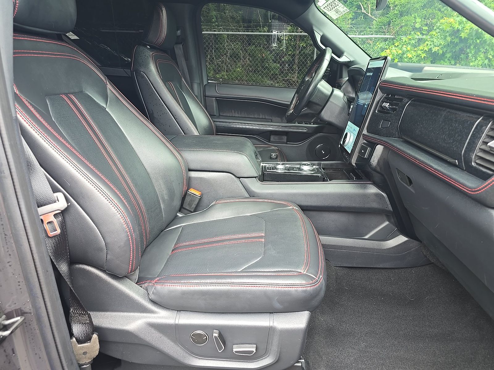 FORD EXPEDITION - 9