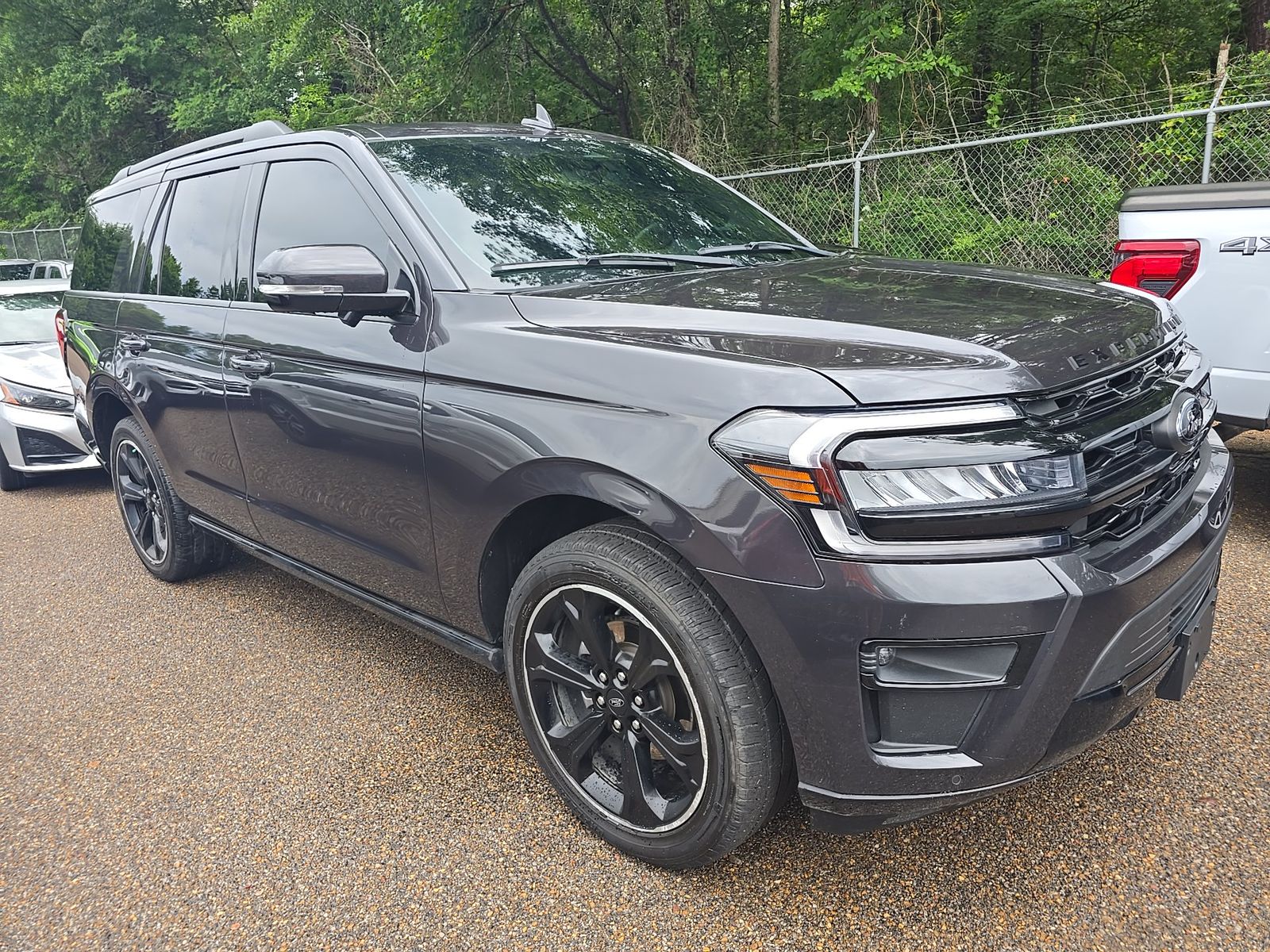 FORD EXPEDITION - 4