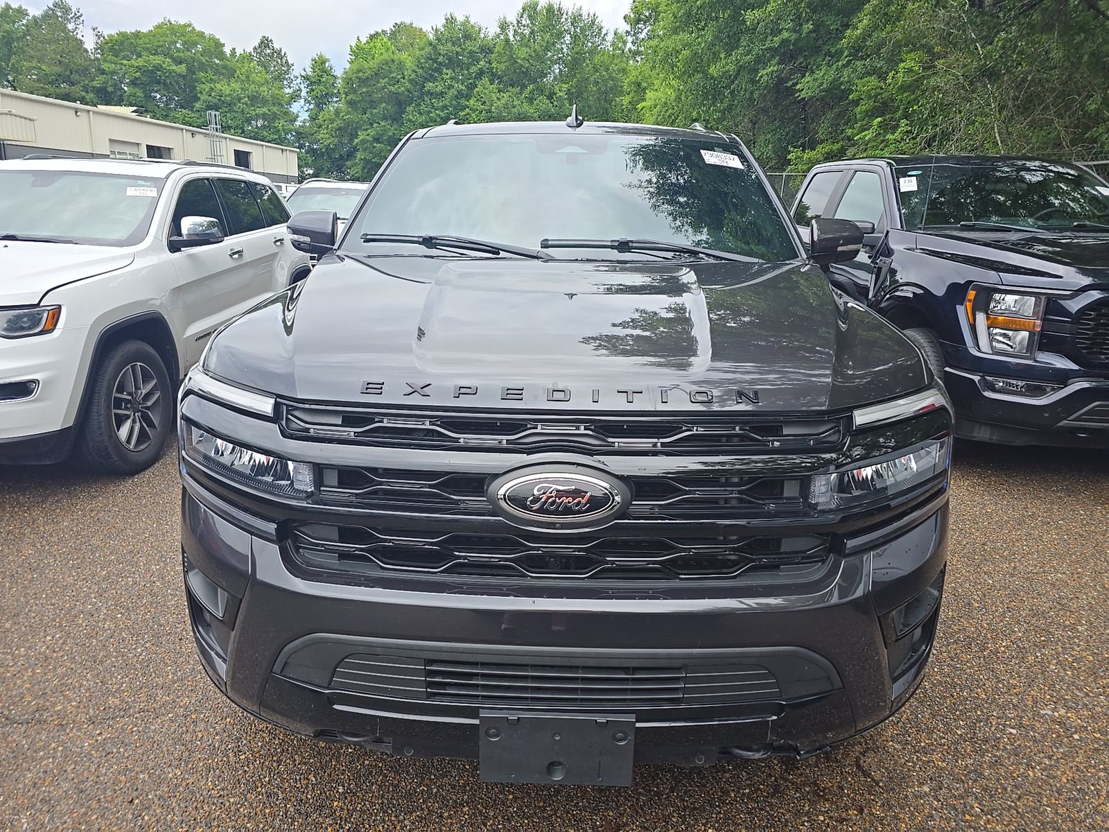 FORD EXPEDITION - 3