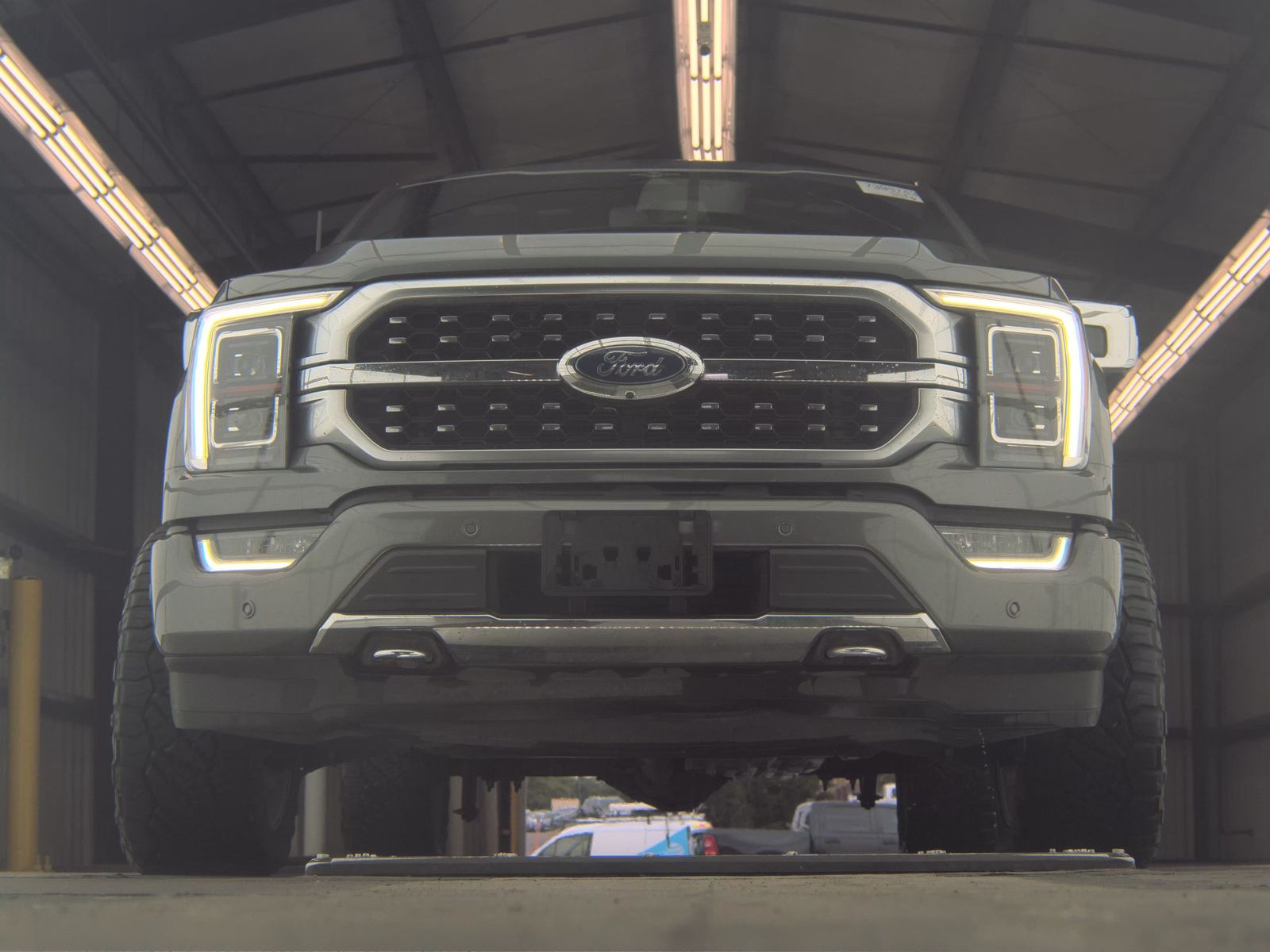 FORD F-150 - 4