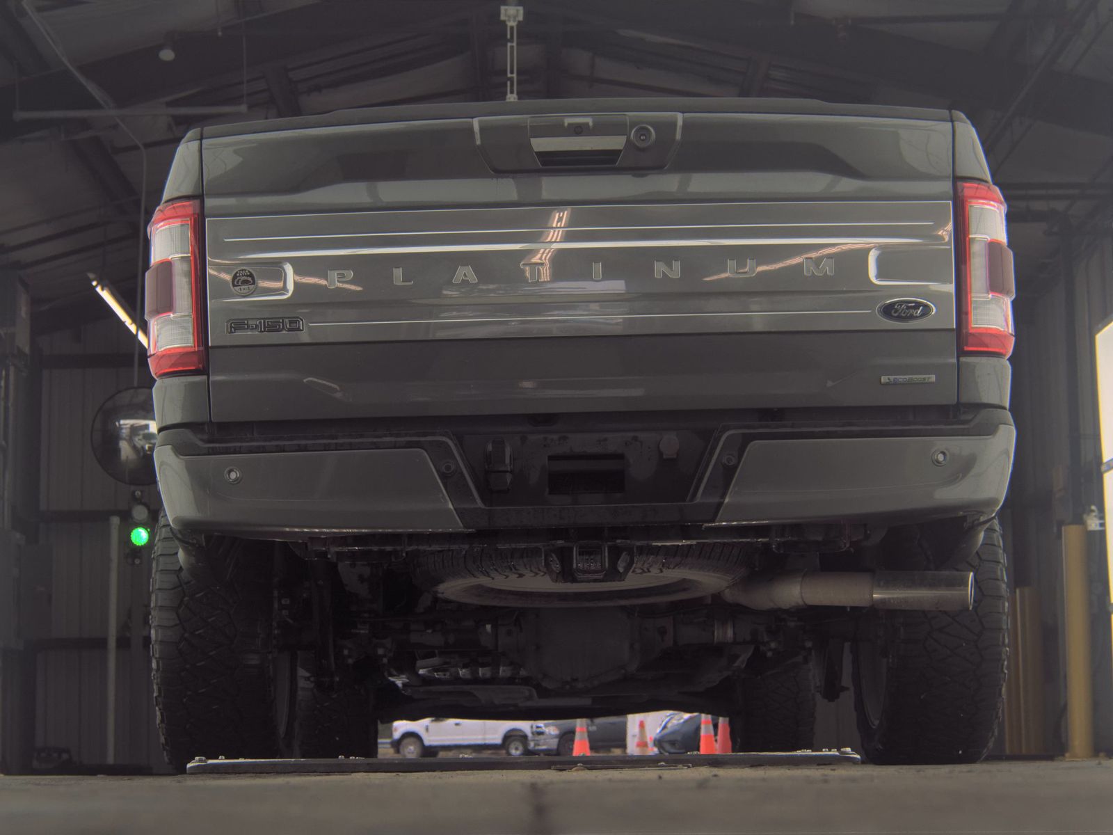FORD F-150 - 8