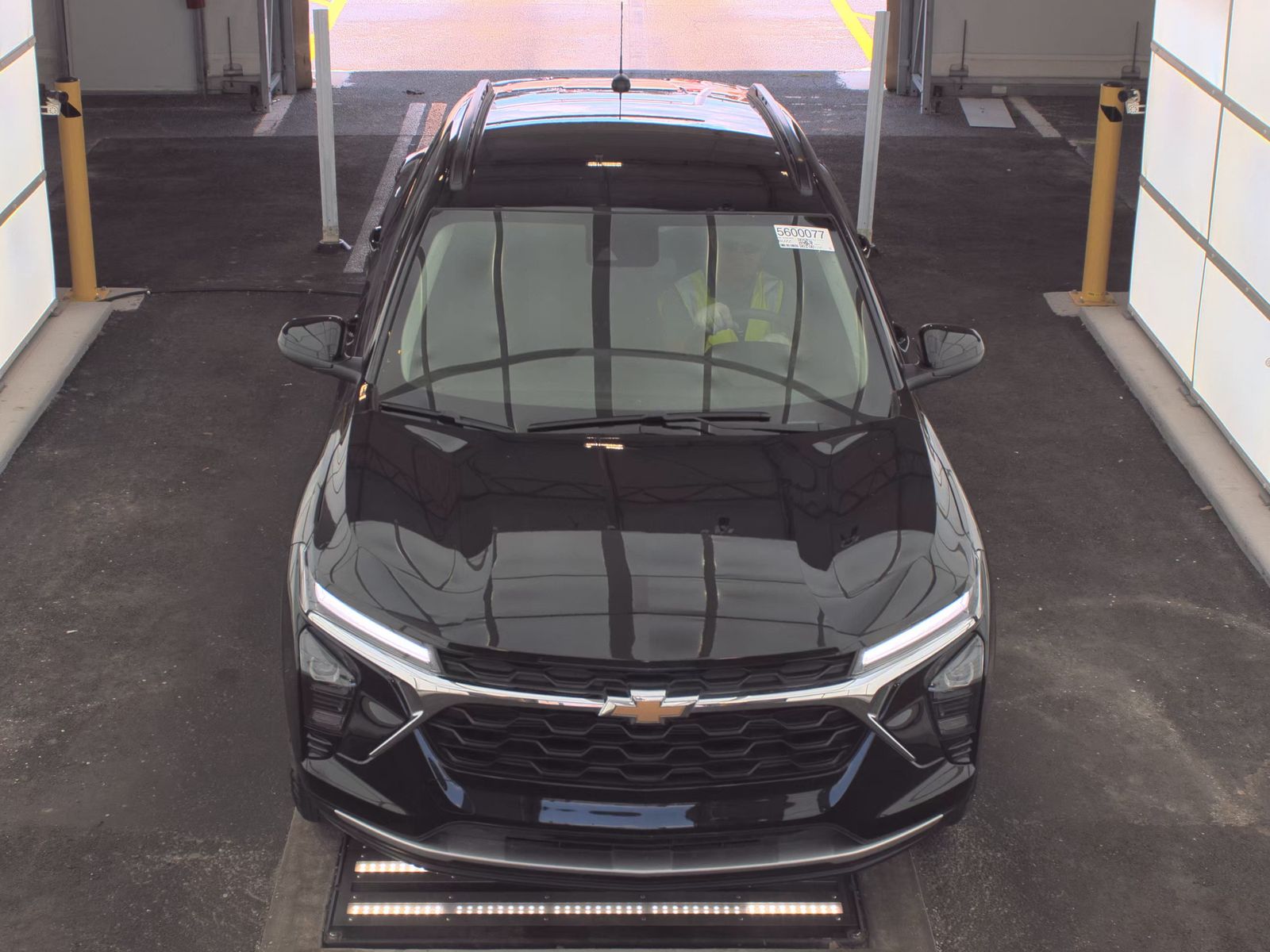 CHEVROLET TRAX - 3