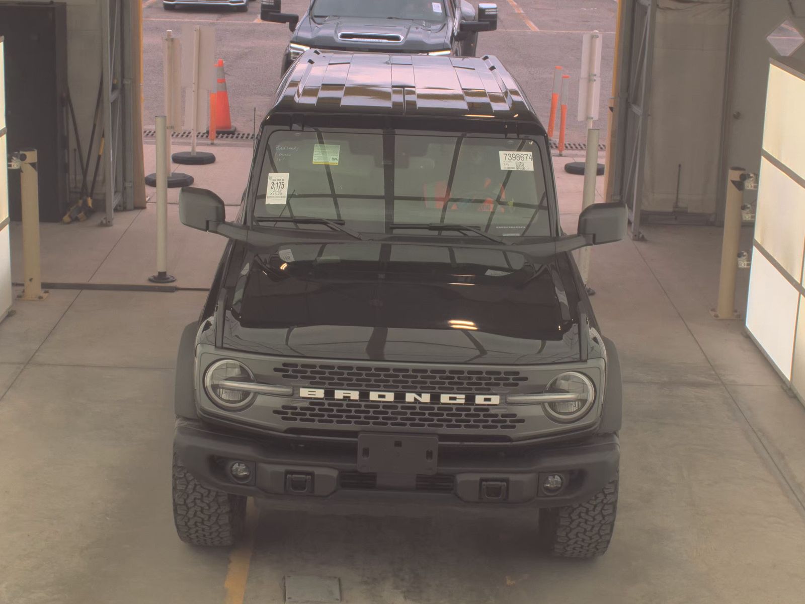 FORD BRONCO - 3