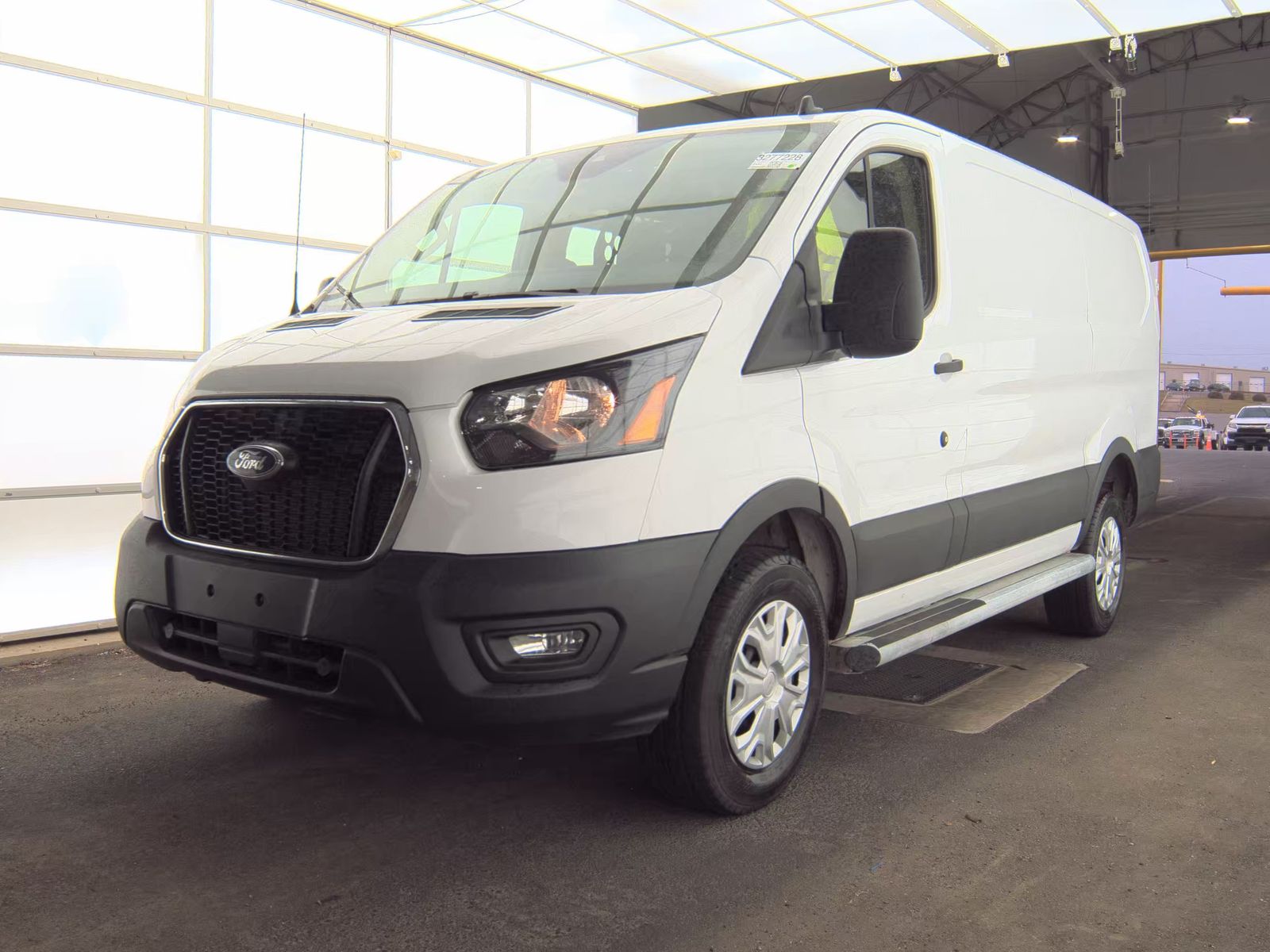 FORD TRANSIT 250 - 1