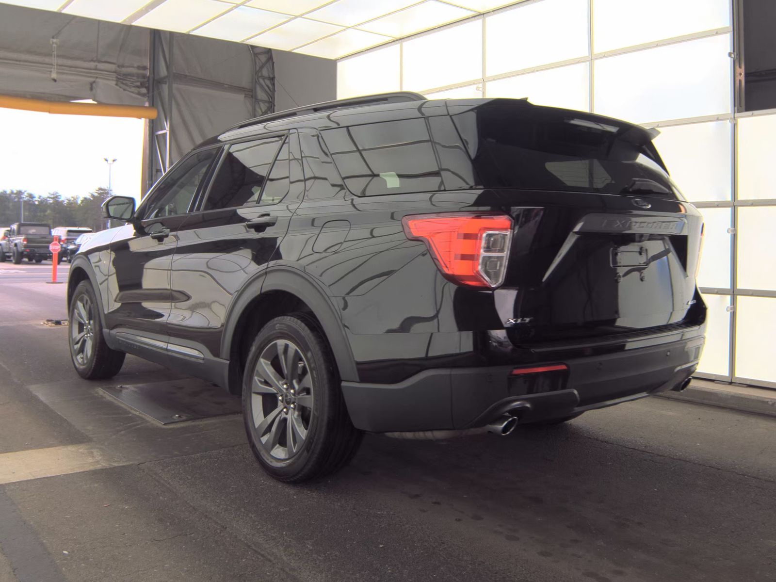 2022 Ford Explorer XLT AWD