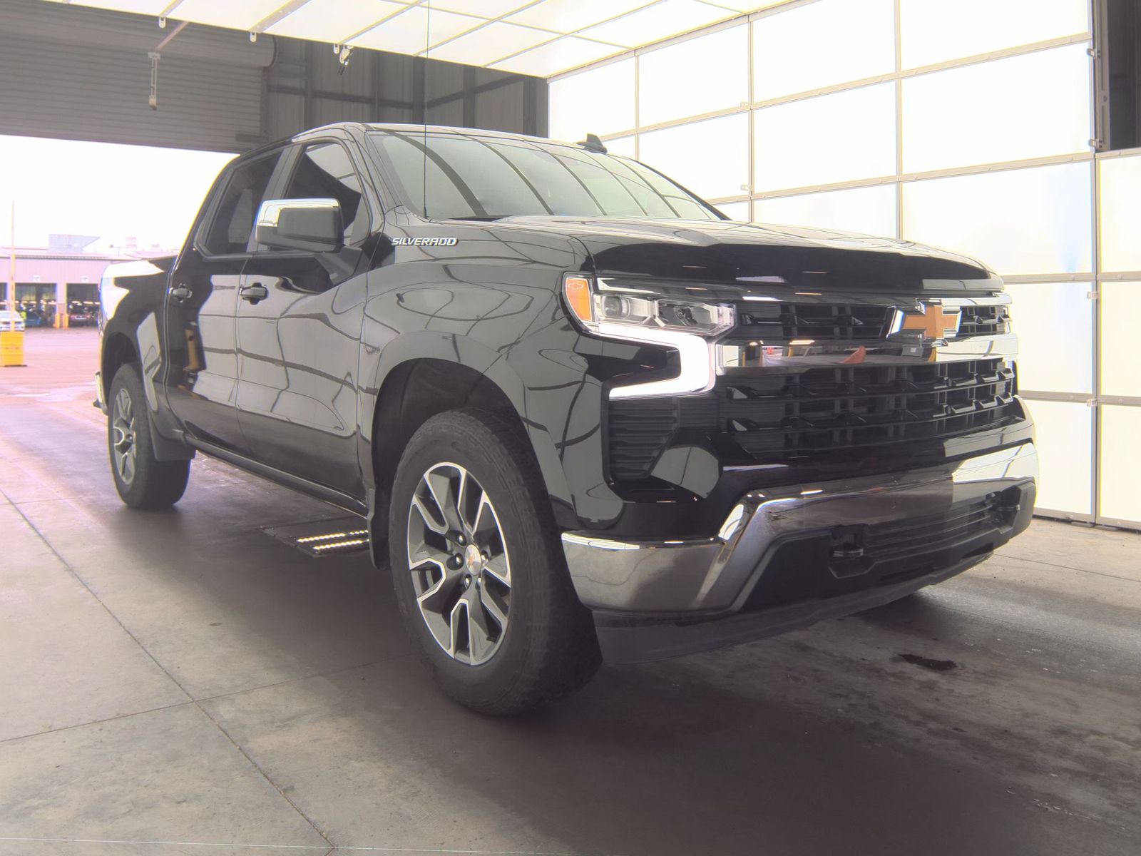 2024 Chevrolet Silverado 1500 LT AWD