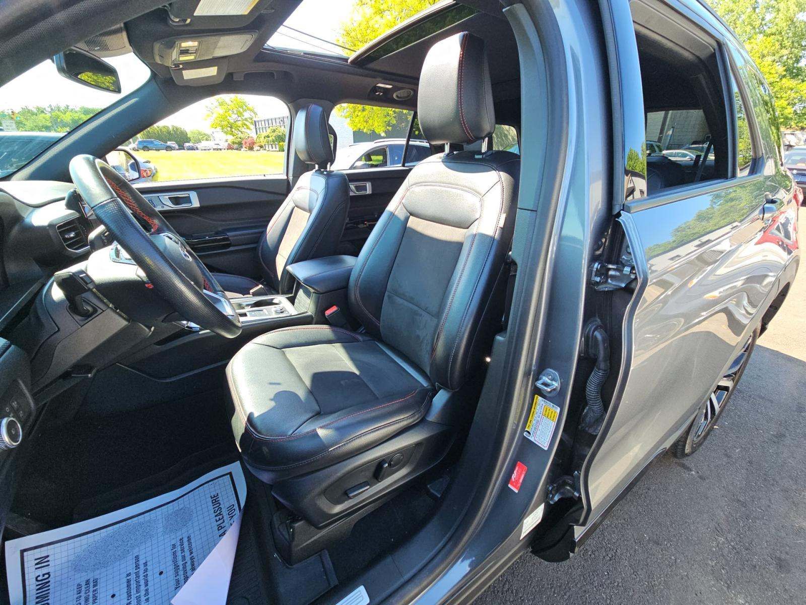 FORD EXPLORER - 5