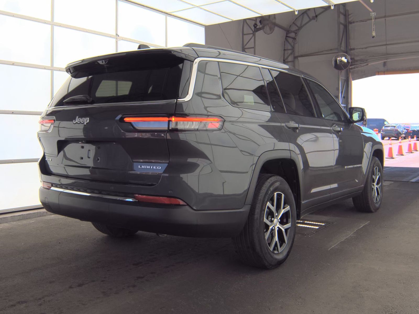 2025 Jeep Grand Cherokee L Limited AWD