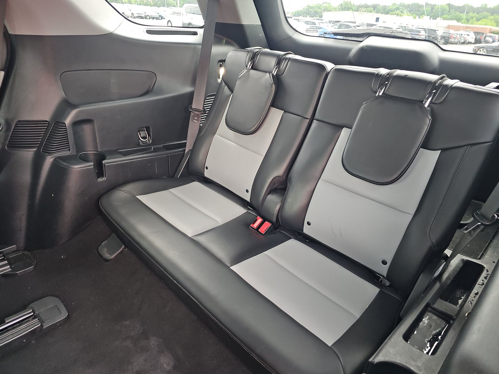2022 Ford Explorer XLT AWD