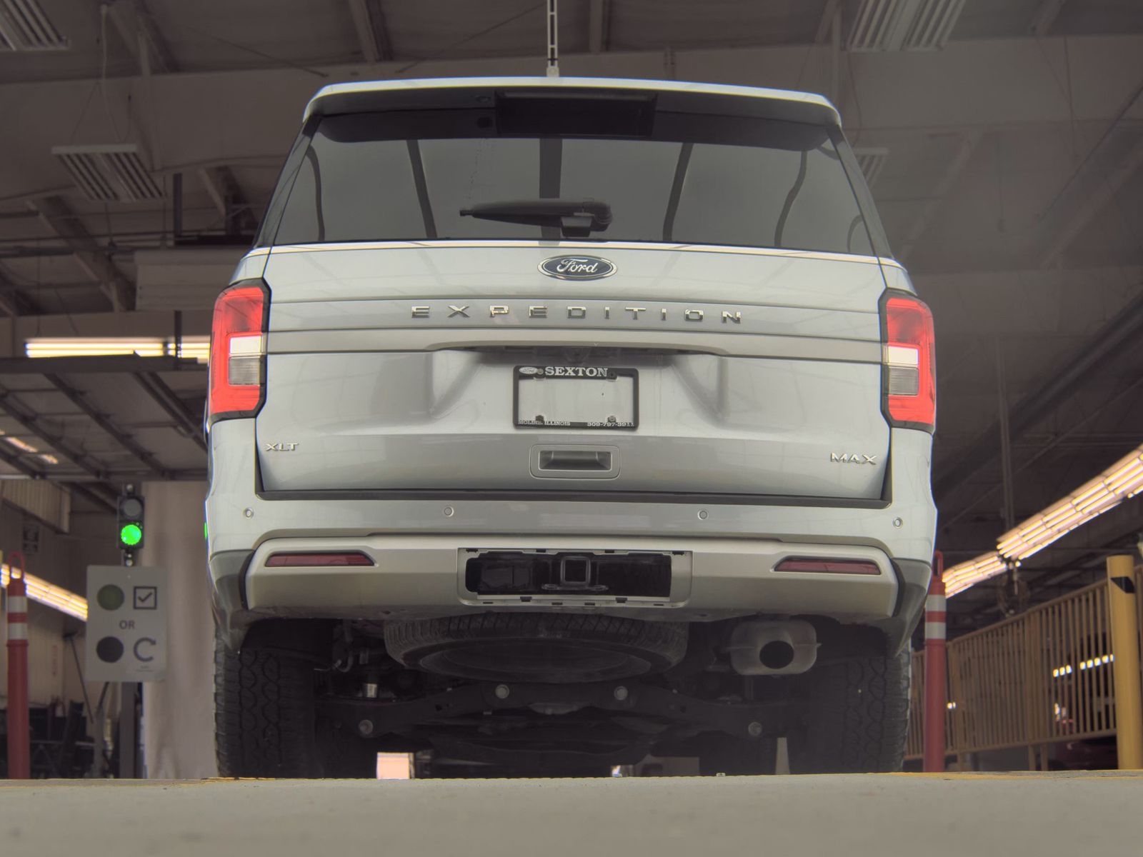 FORD EXPEDITION MAX - 8