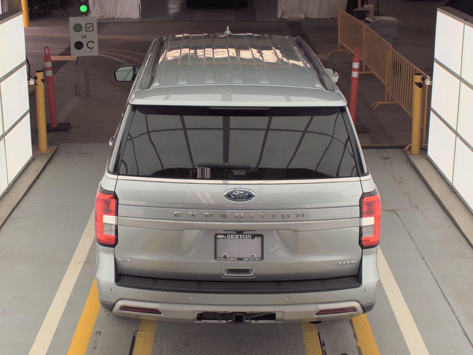 FORD EXPEDITION MAX - 7