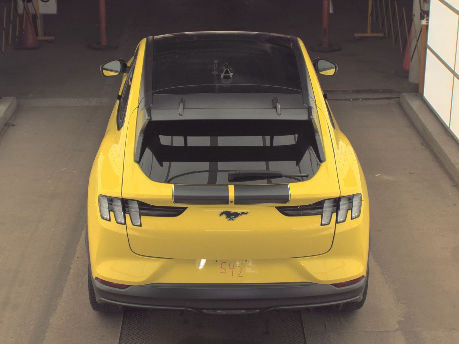 FORD MUSTANG MACH-E - 7