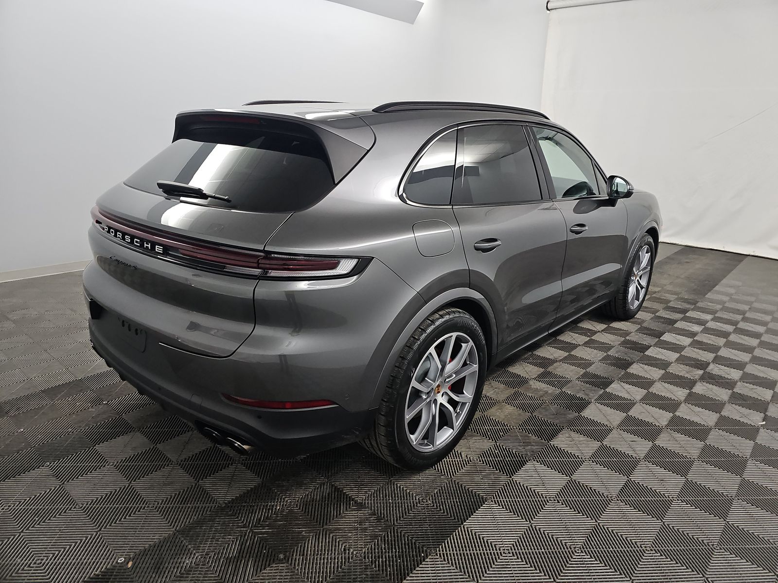 PORSCHE CAYENNE - 5