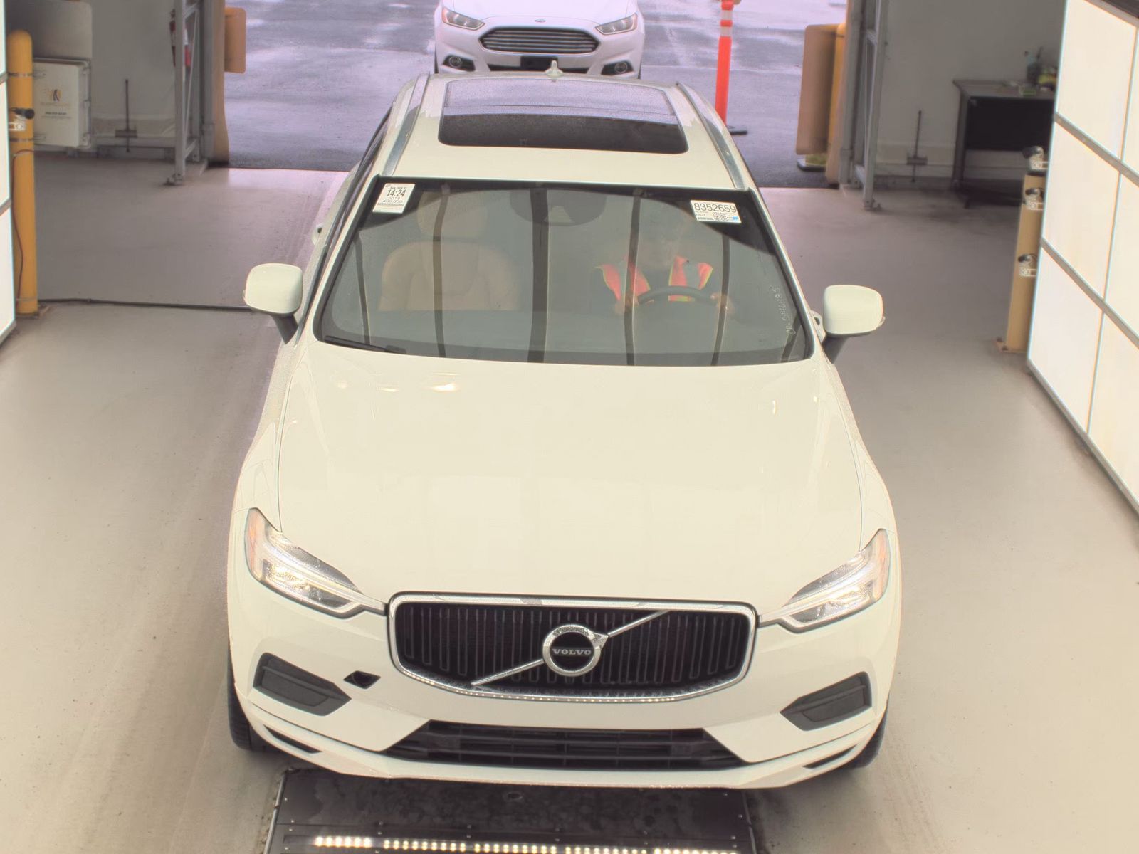 2018 Volvo XC60 T5 Momentum AWD