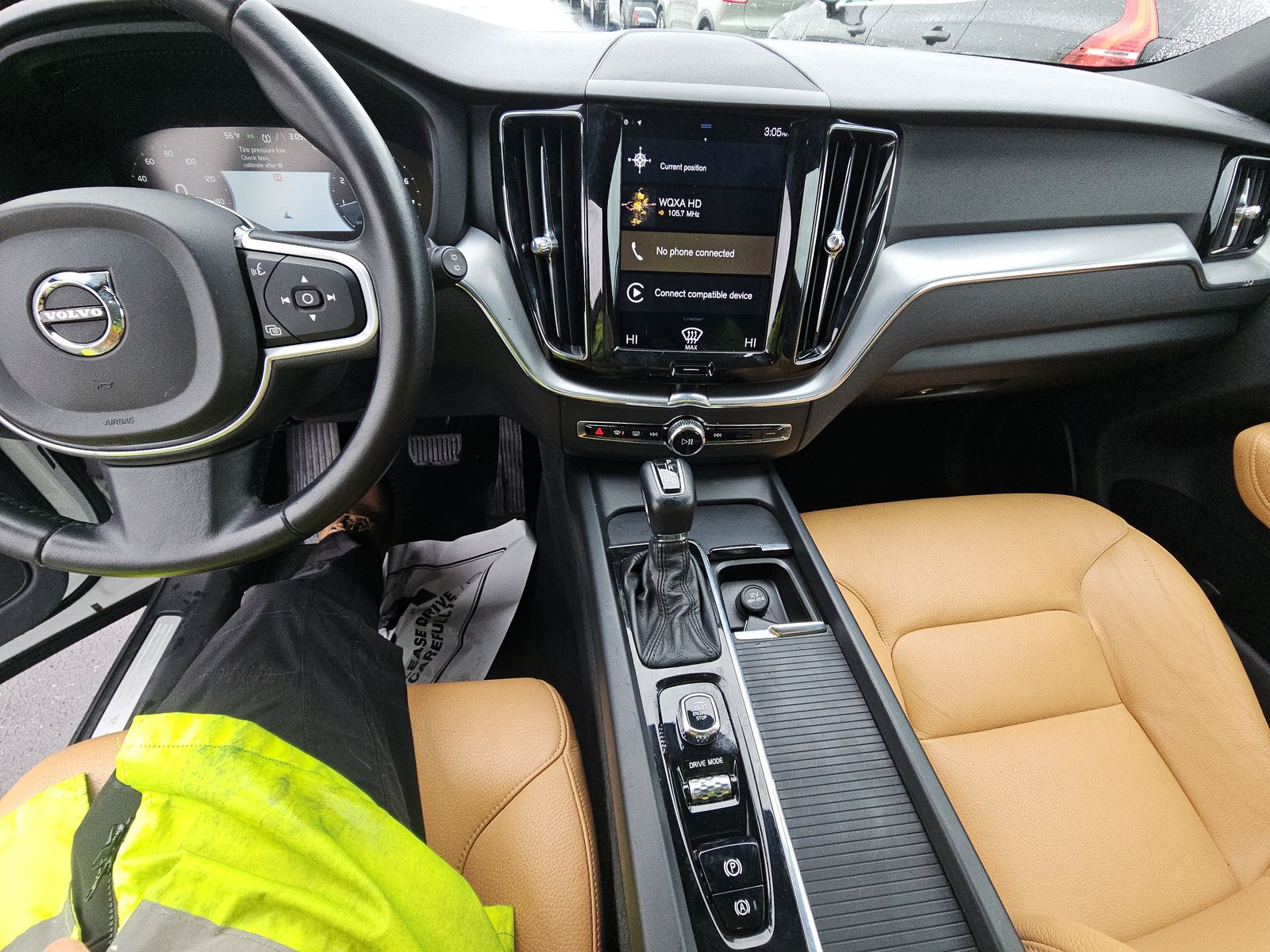 2018 Volvo XC60 T5 Momentum AWD