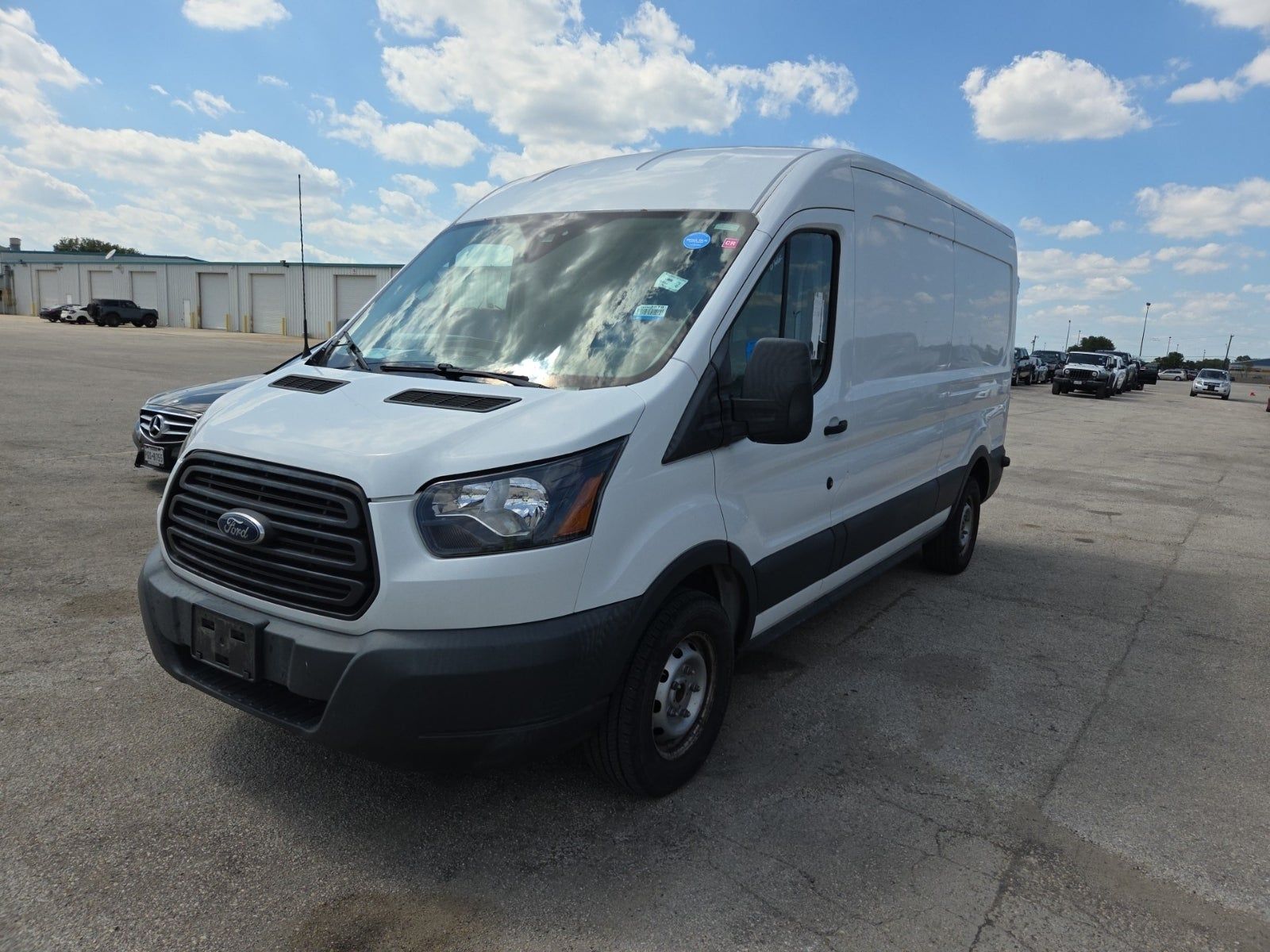 FORD TRANSIT 150 - 1