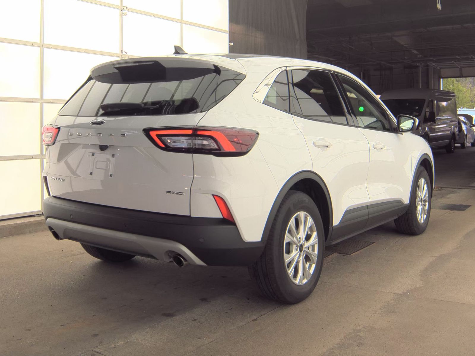 FORD ESCAPE - 6