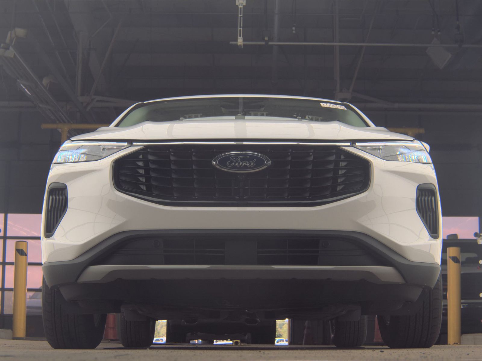 FORD ESCAPE - 4