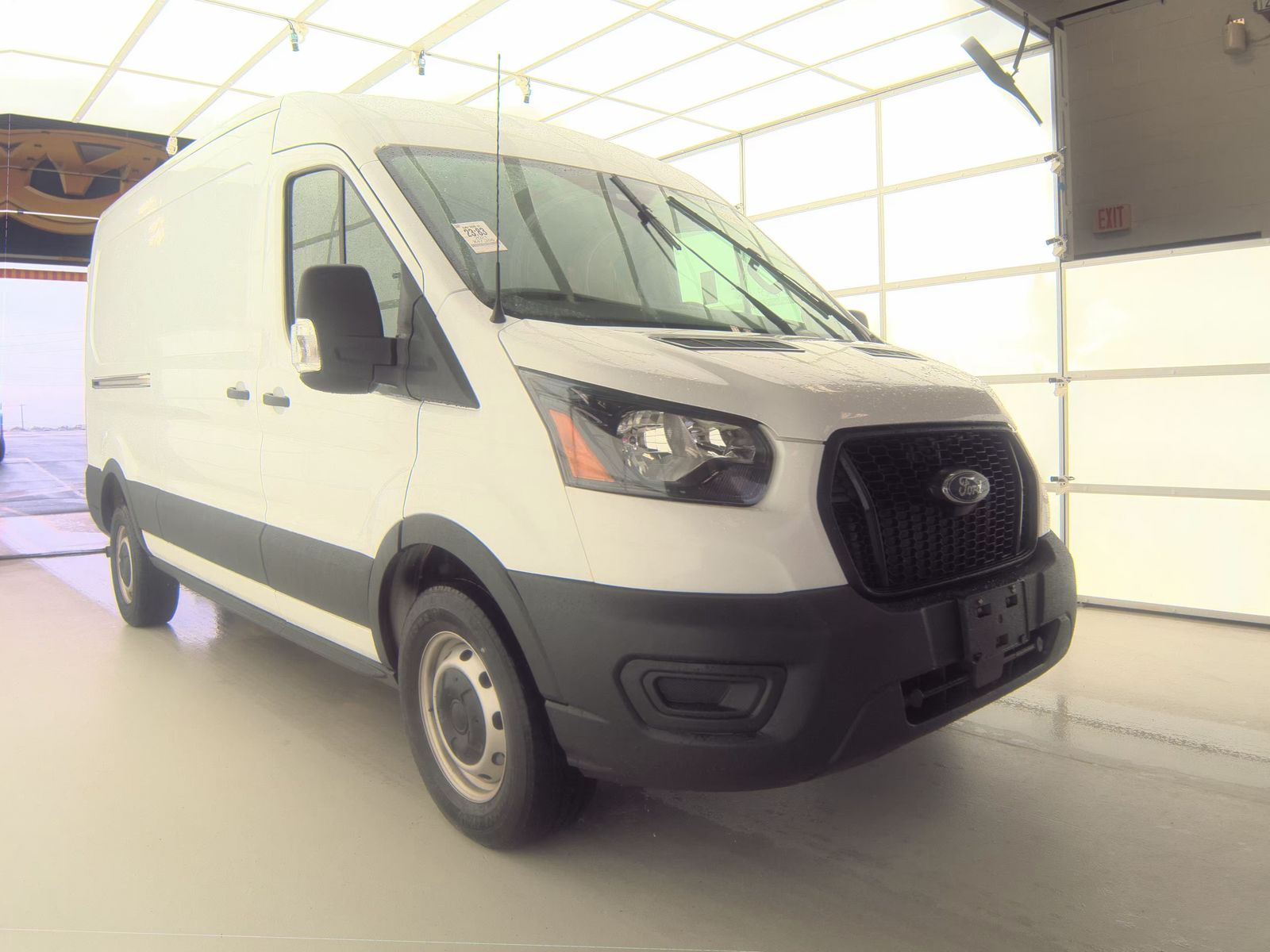 FORD TRANSIT 250 - 4
