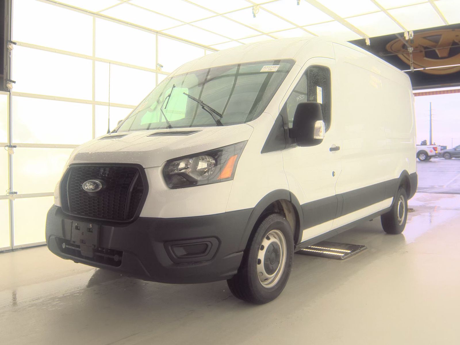 FORD TRANSIT 250 - 1