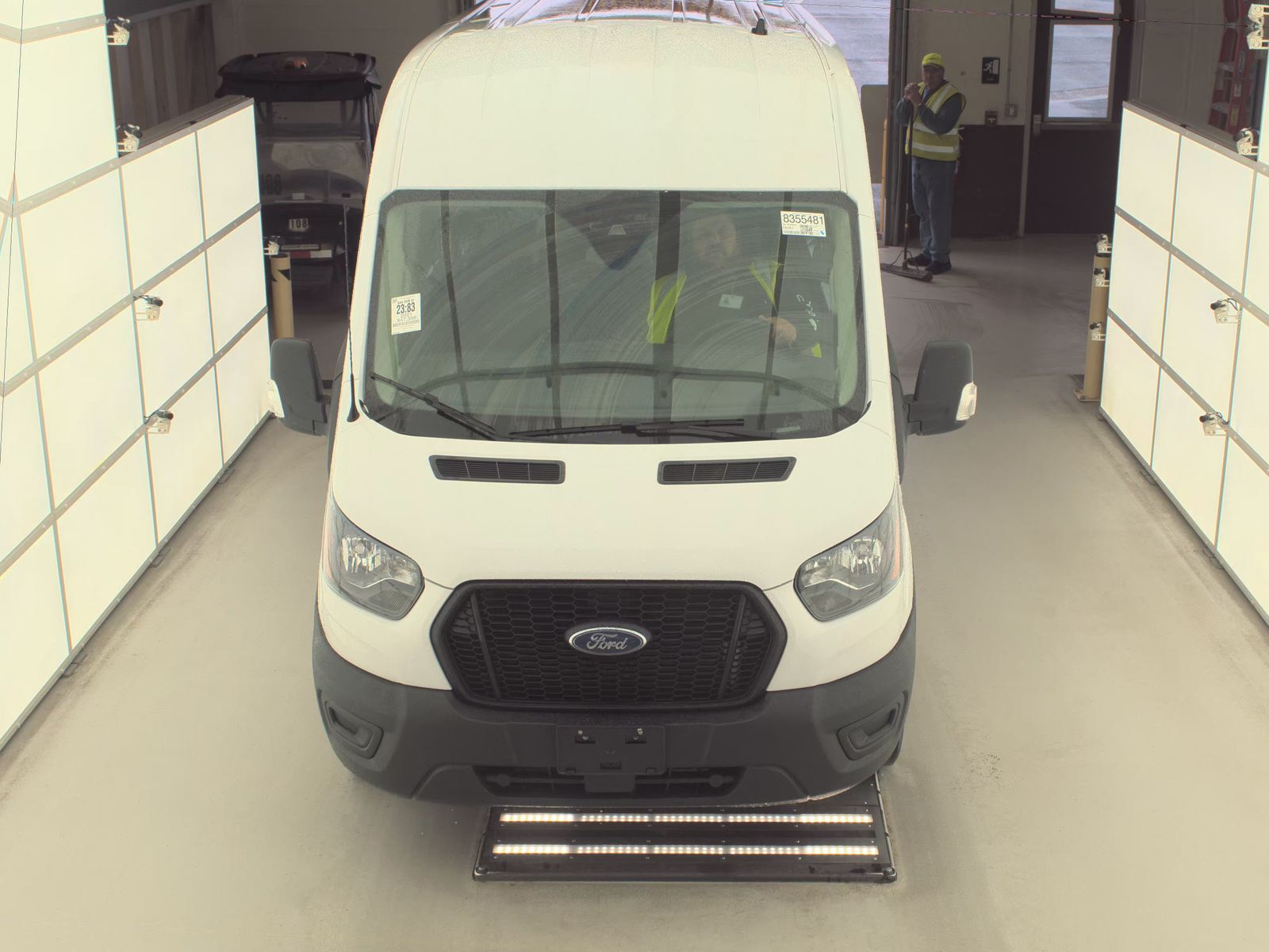 FORD TRANSIT 250 - 3