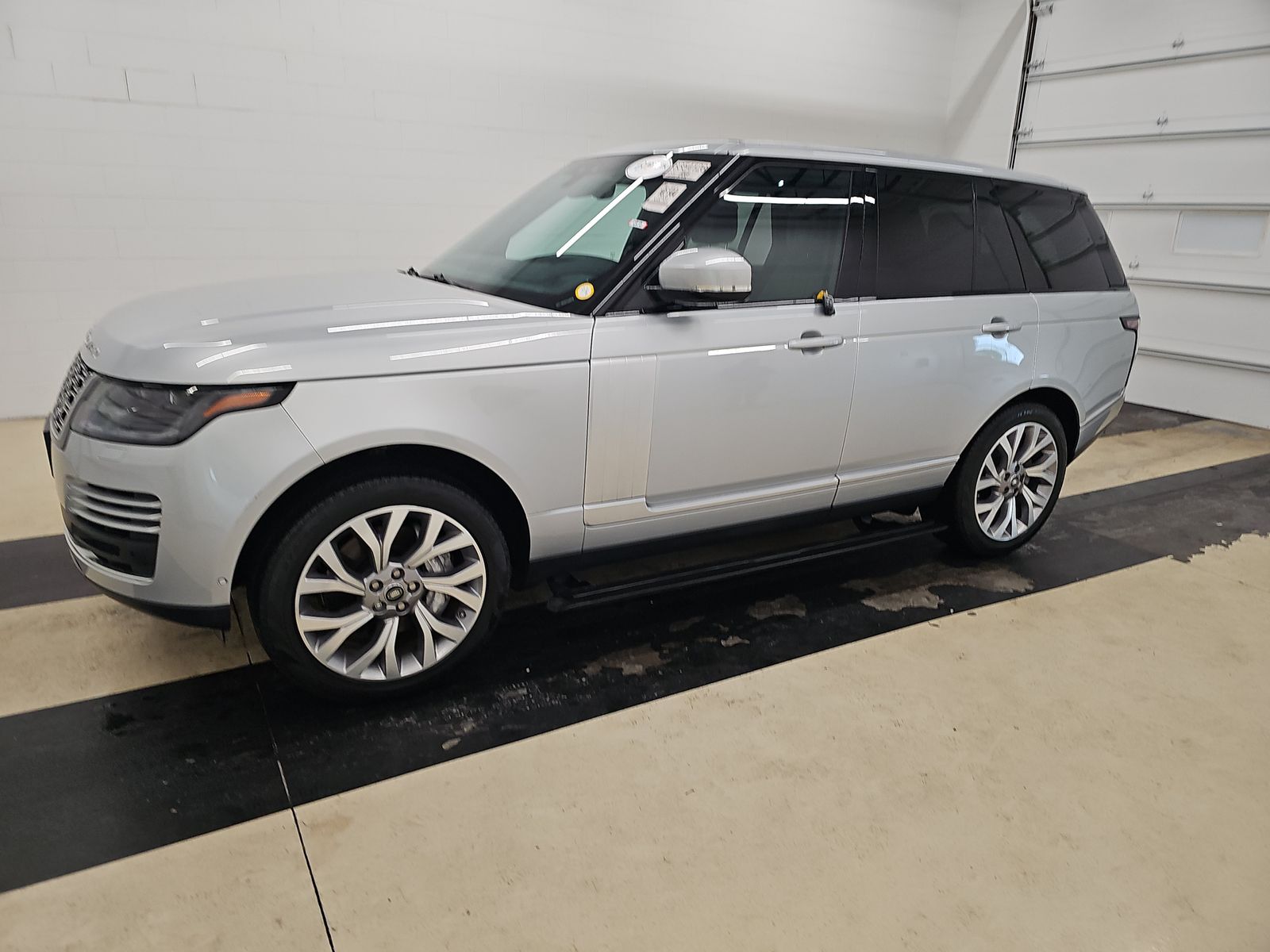 LAND ROVER RANGE ROVER - 1