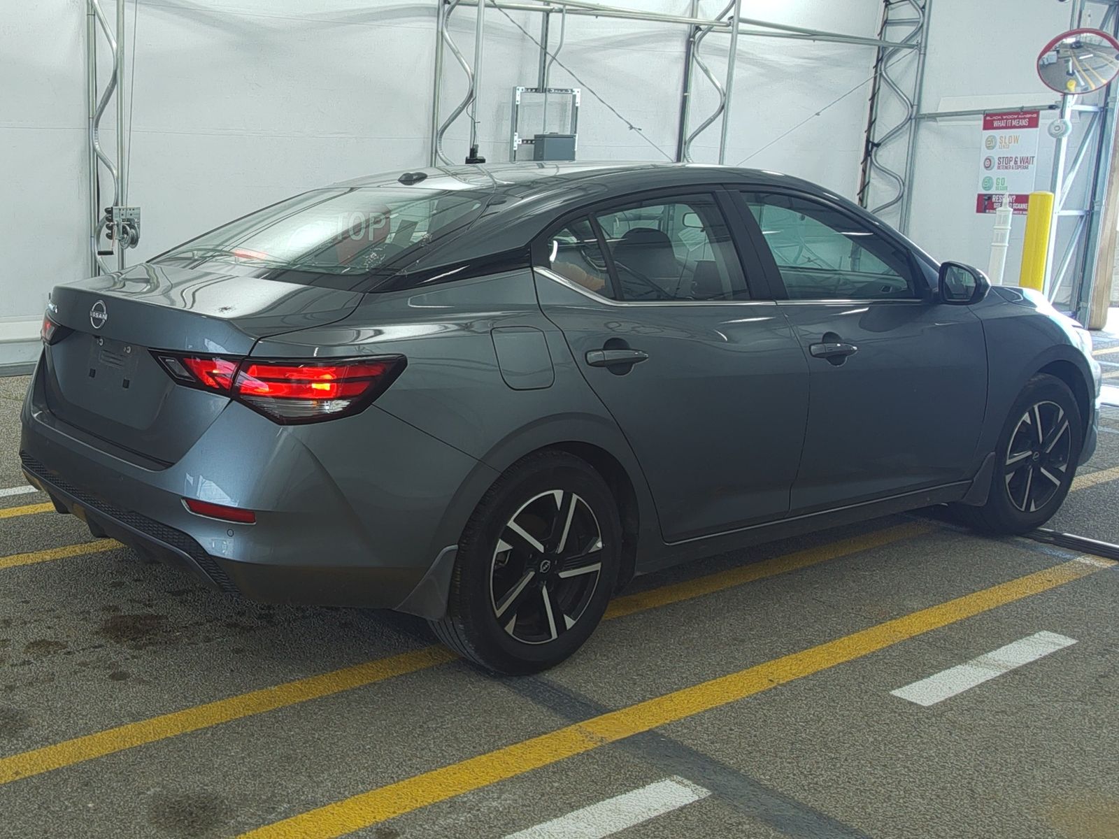 NISSAN SENTRA - 5