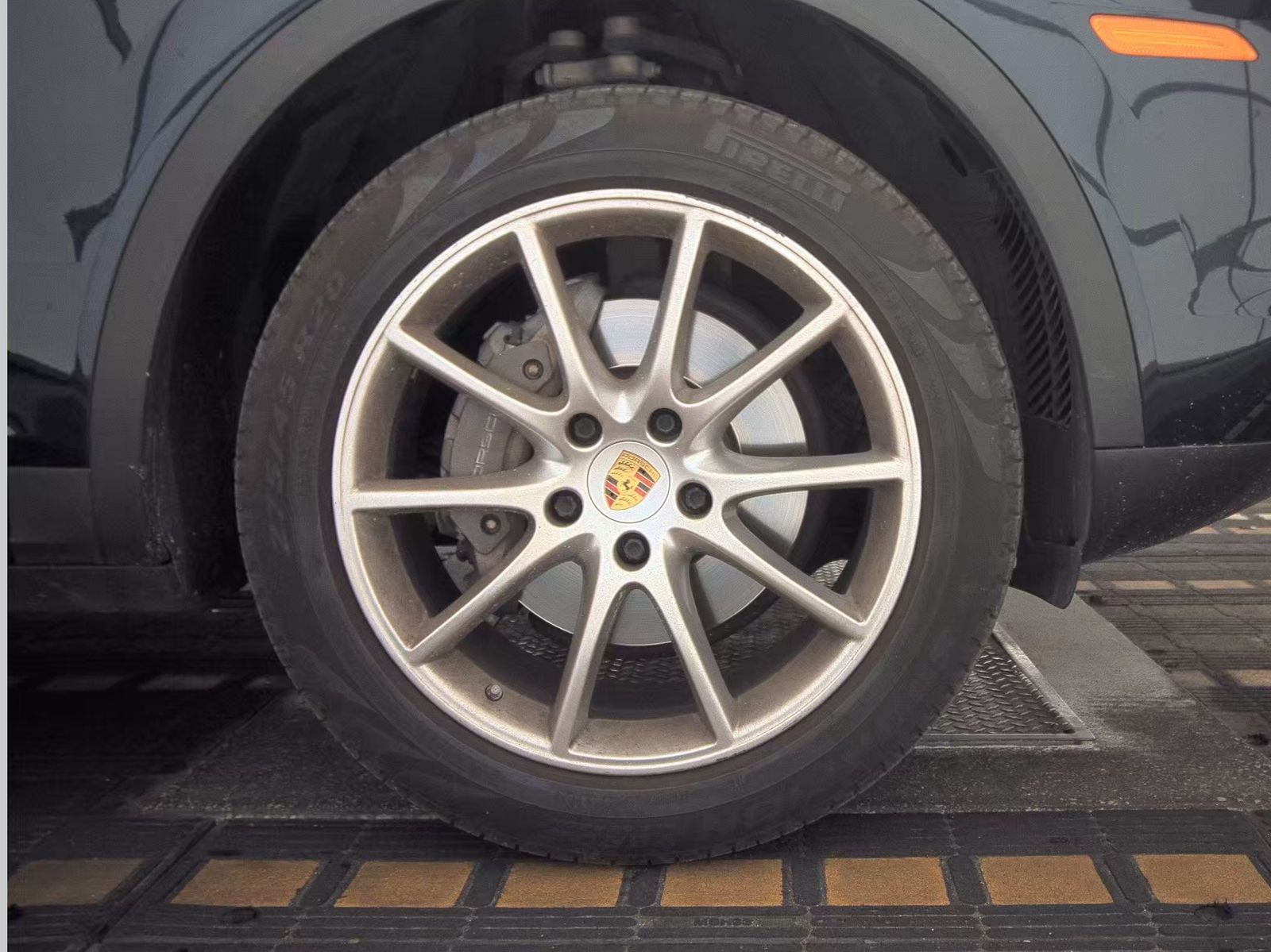 2019 Porsche Cayenne Base AWD