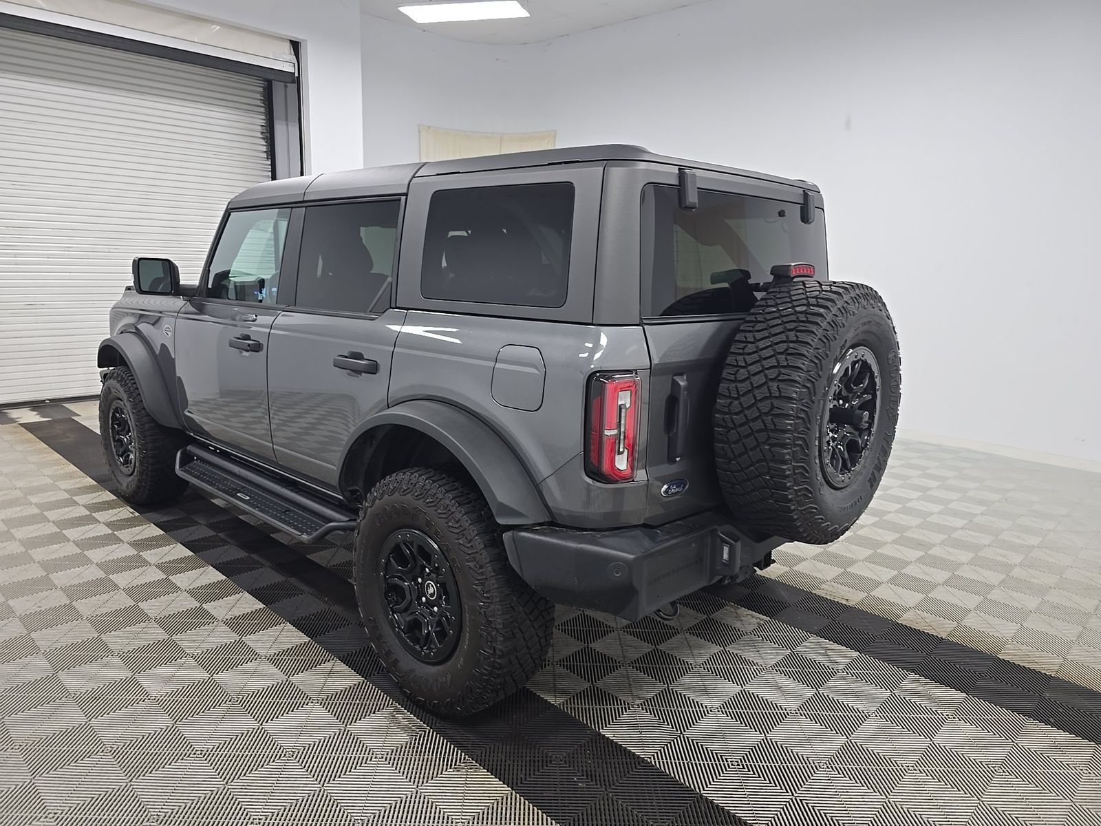 FORD BRONCO - 7