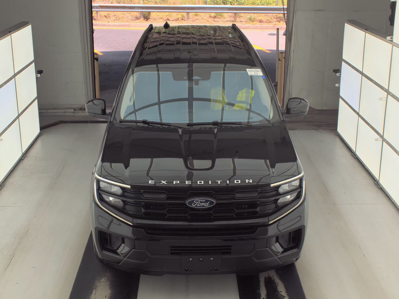 FORD EXPEDITION MAX - 3