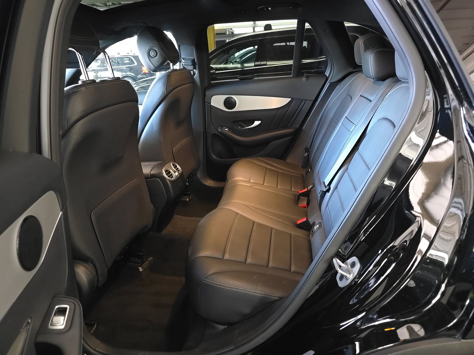 2022 Mercedes-Benz GLC GLC 300 RWD