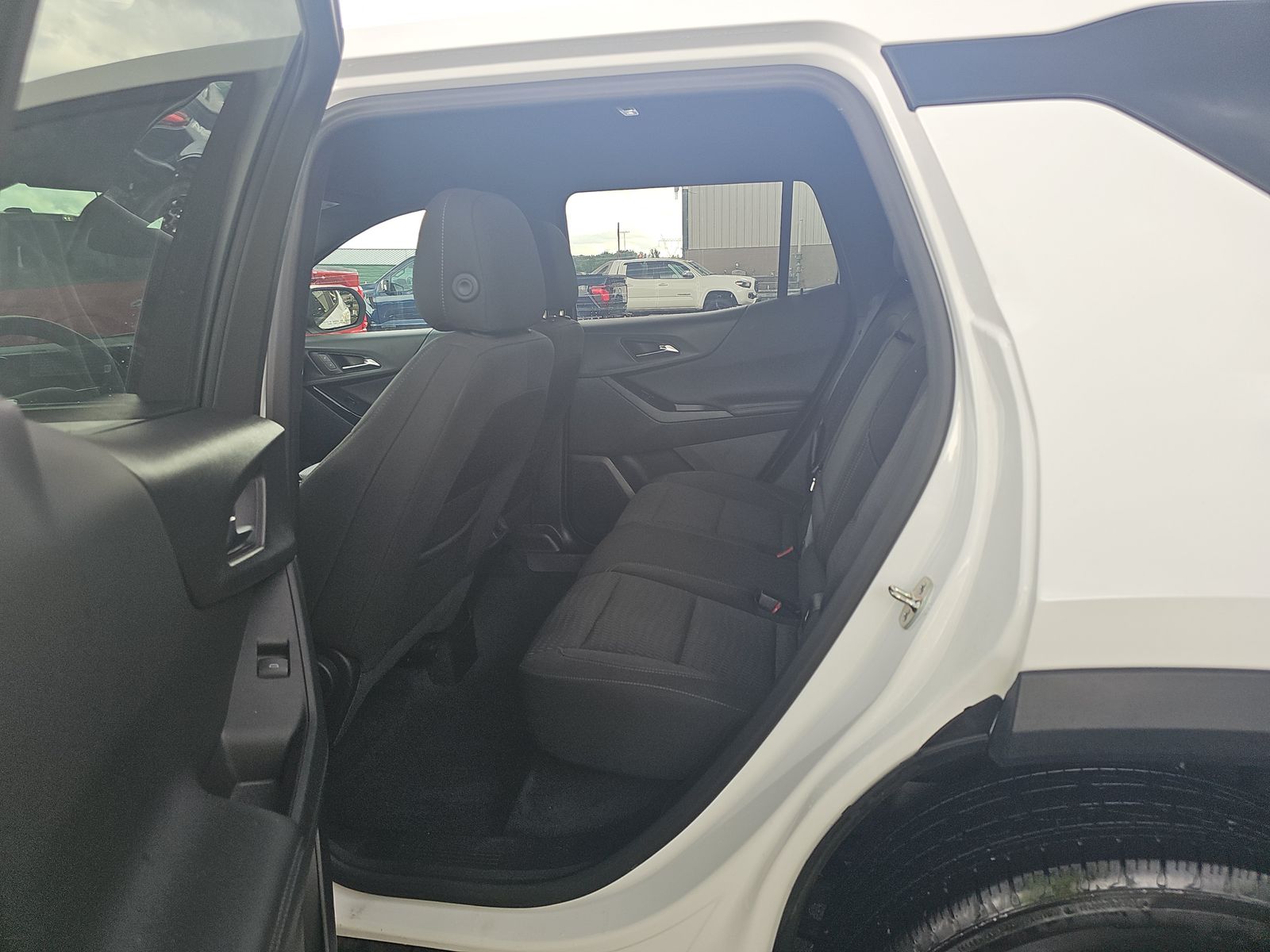 2025 Chevrolet Equinox LT FWD