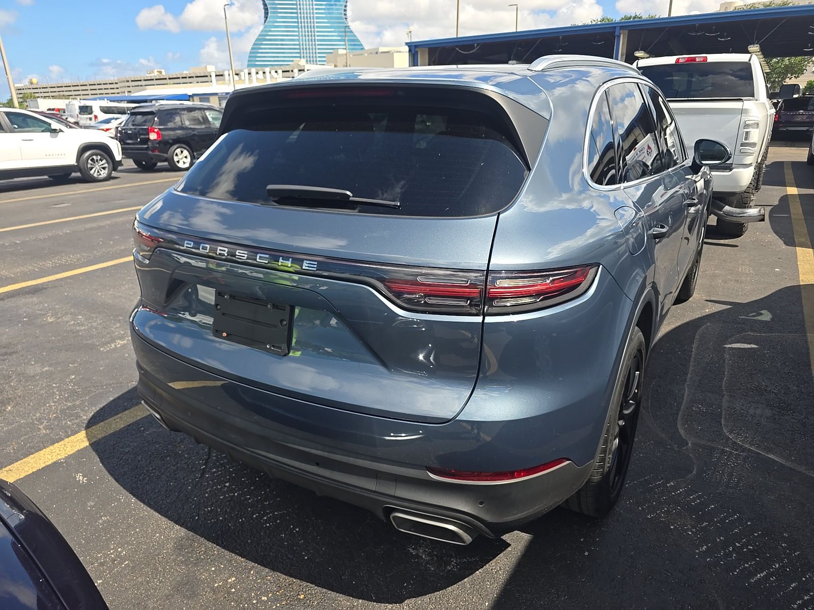 PORSCHE CAYENNE - 6