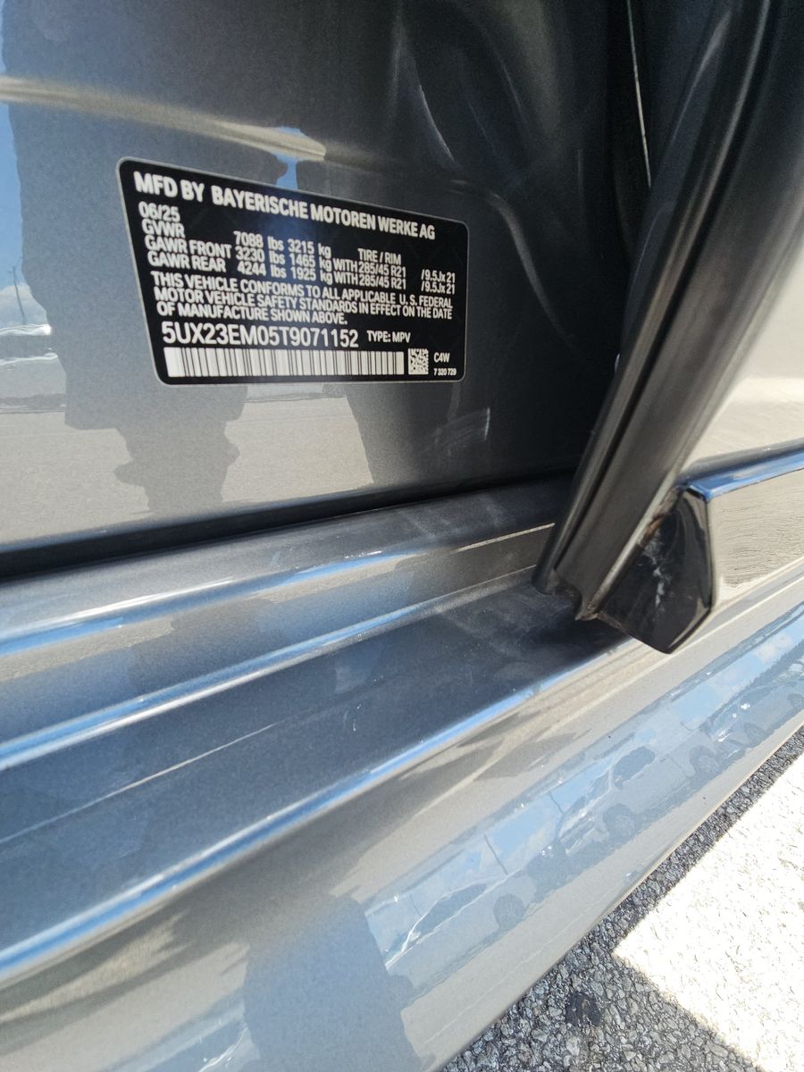 2026 BMW X7 xDrive40i AWD