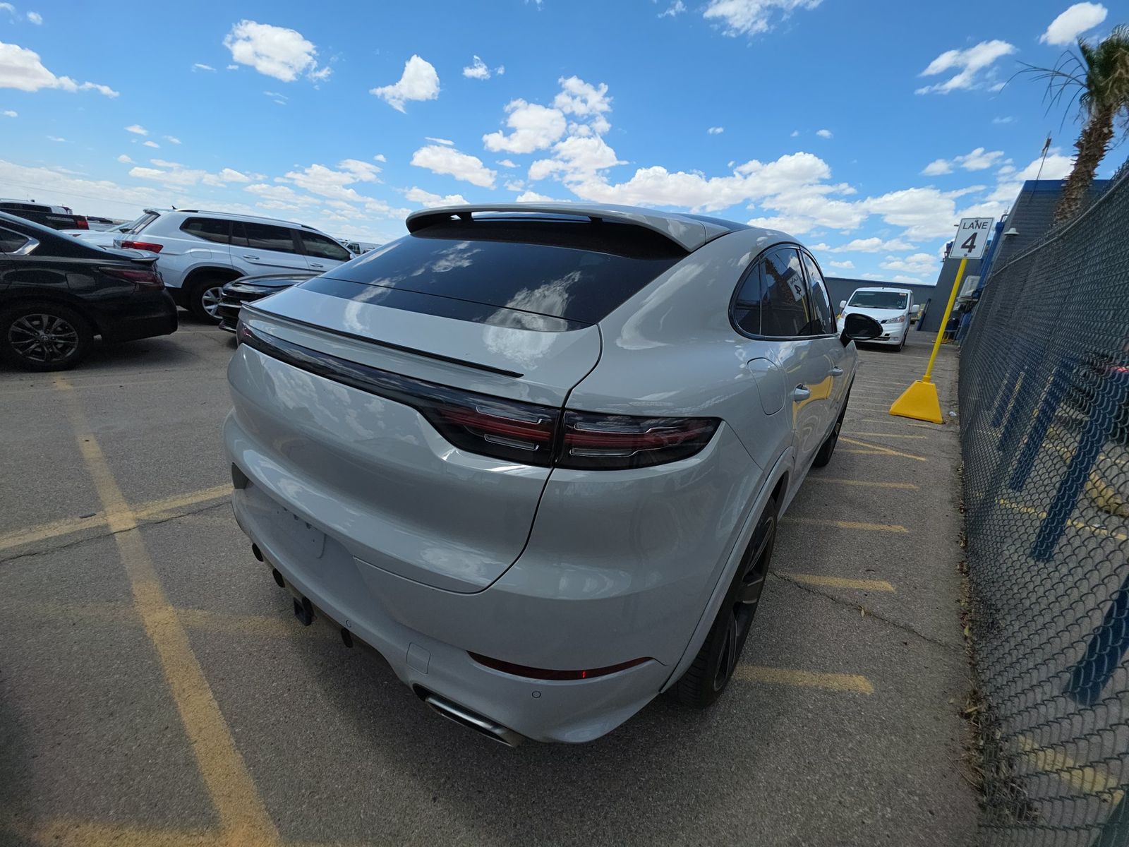 PORSCHE CAYENNE - 5