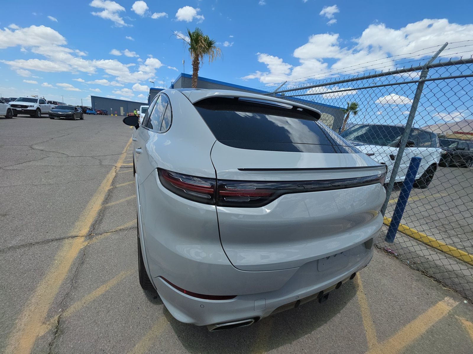 PORSCHE CAYENNE - 7
