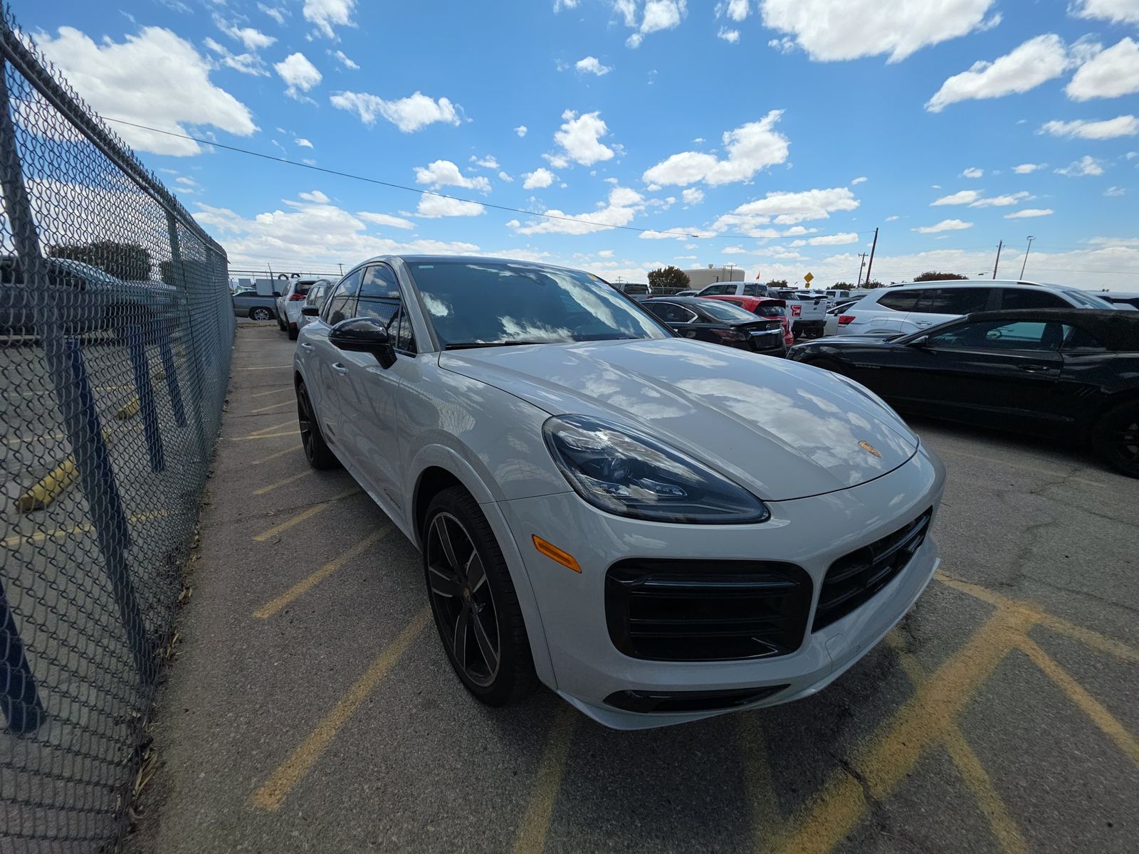 PORSCHE CAYENNE - 4