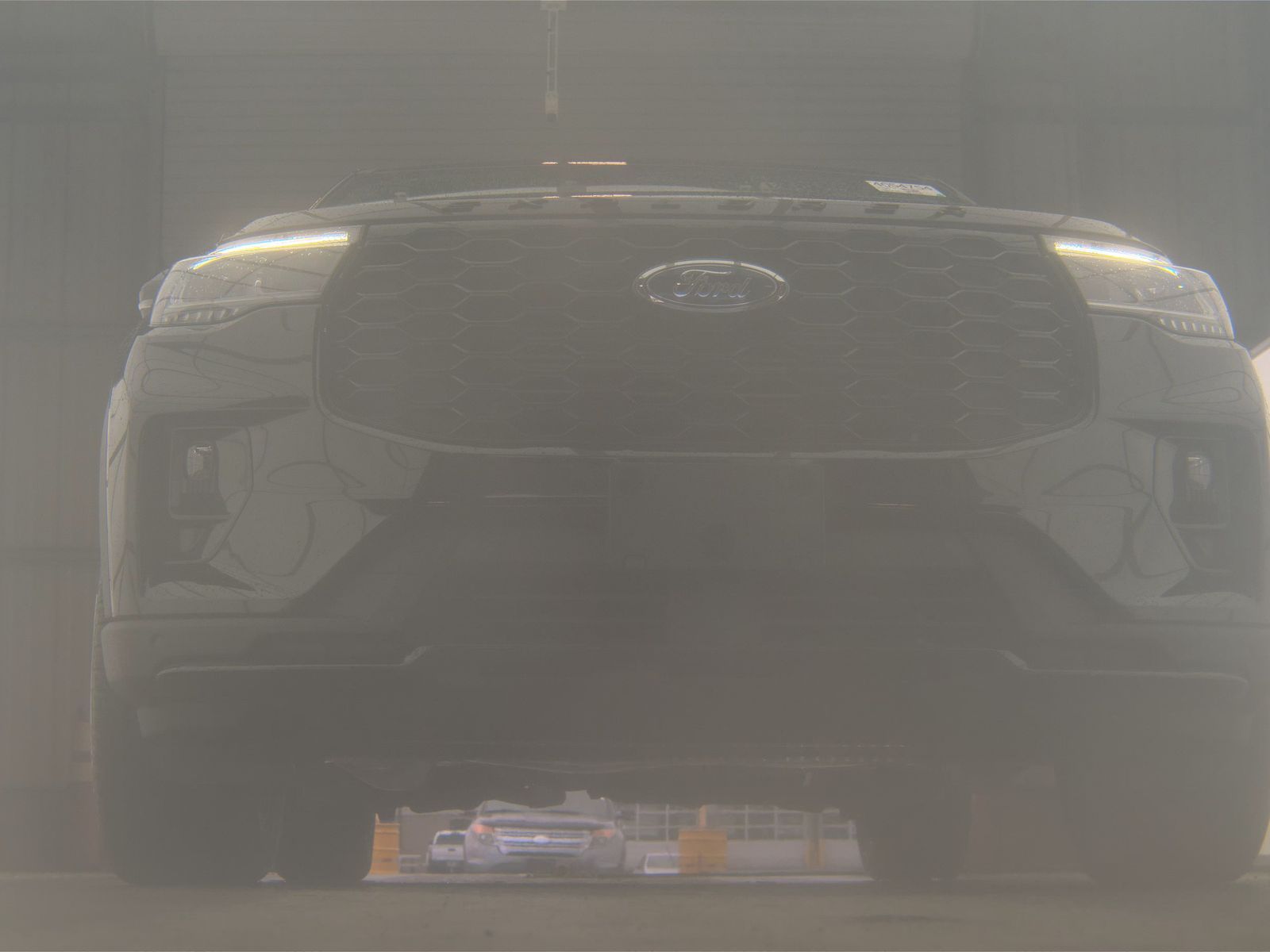 FORD EXPLORER - 4