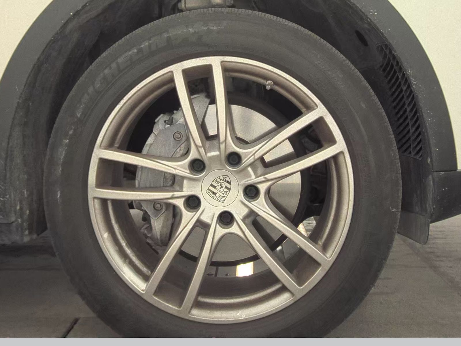 2019 Porsche Cayenne Base AWD