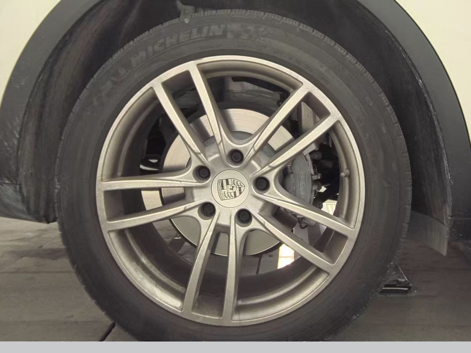 2019 Porsche Cayenne Base AWD