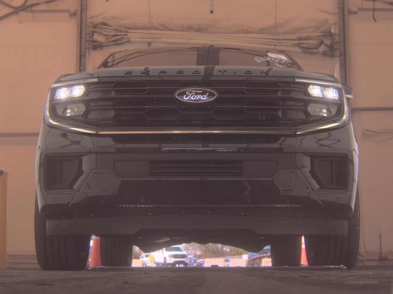 FORD EXPEDITION MAX - 4